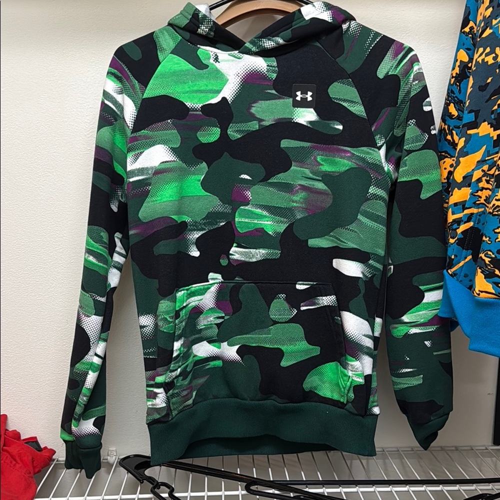 Under Armour Green and Black Camo Hoodie